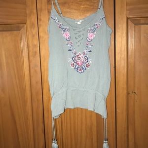 Aero floral tank
